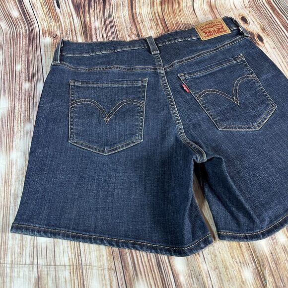 Levi's MID LENGTH SHORTS Womens Size 30 Blue Mid Rise Jean Denim 30x6 - Picture 6 of 11